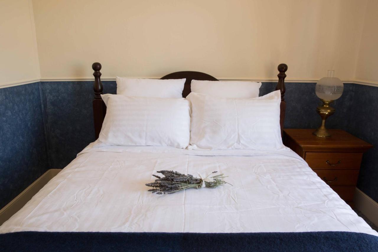 St Andrew'S Inn Conara Junction Екстер'єр фото