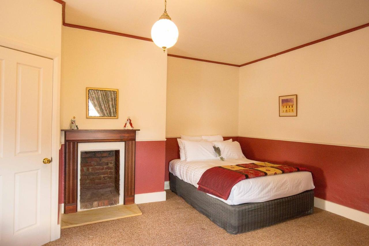 St Andrew'S Inn Conara Junction Екстер'єр фото